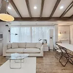 Com,A Stay Hongdea St 5Min / 3Room